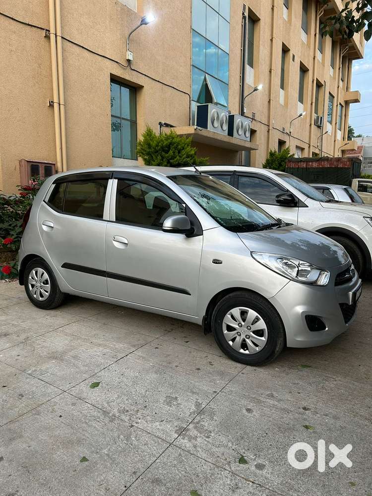 Hyundai I10 Petrol Manual 2012