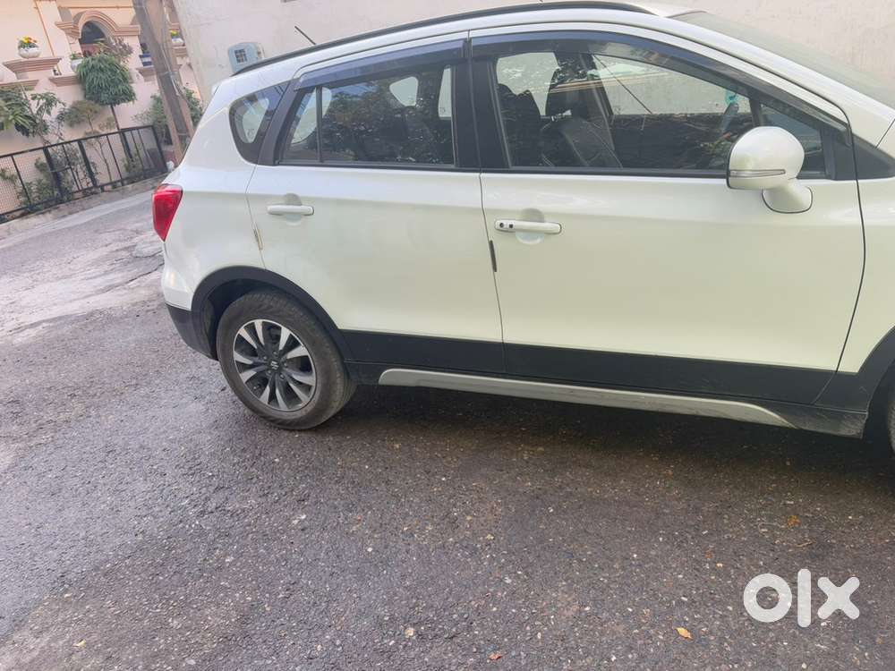 Maruti Suzuki S-cross 2020