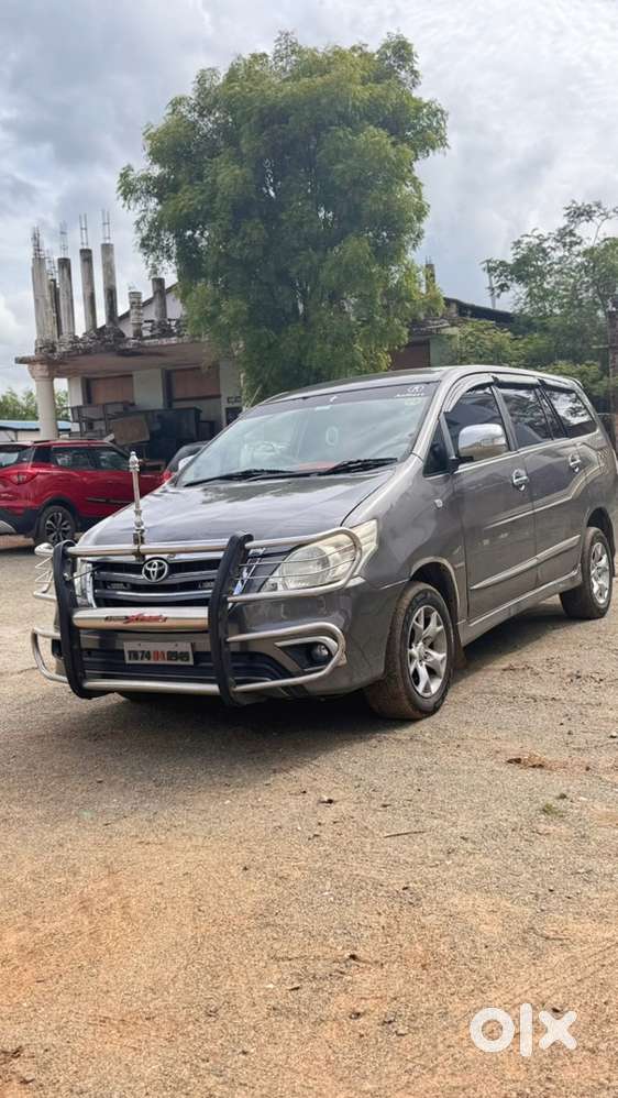Toyota Innova Diesel 2012
