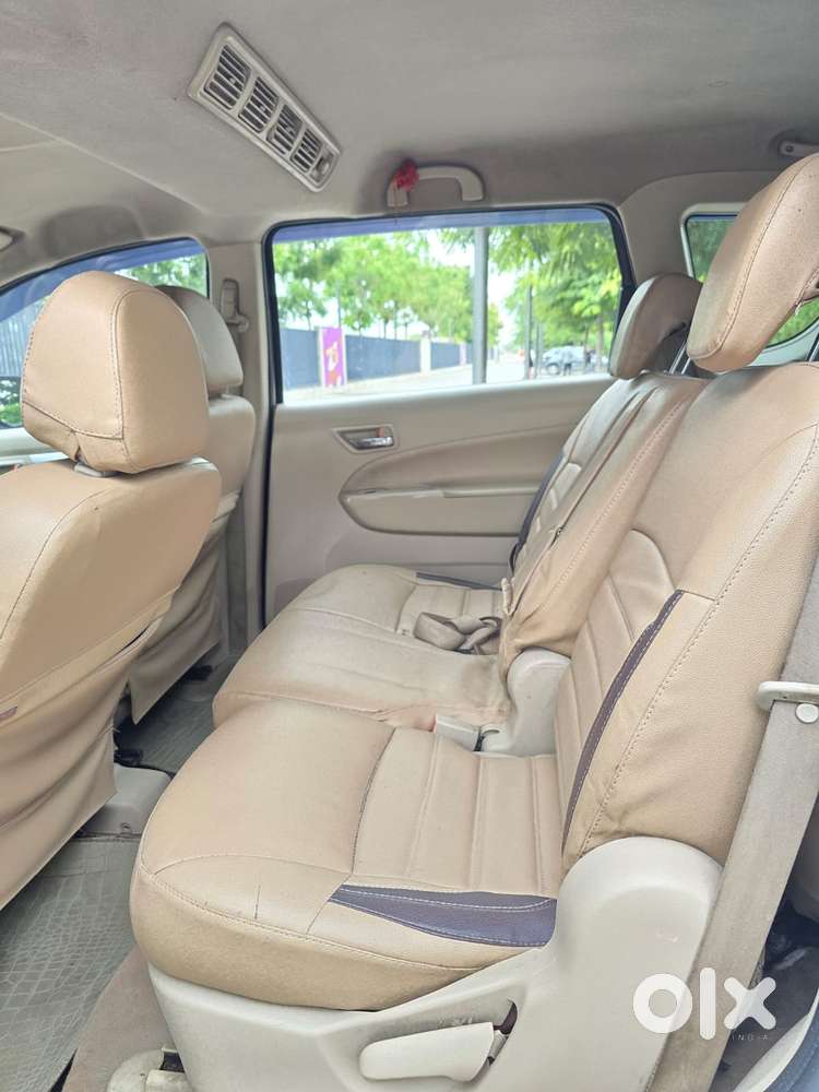 Maruti Suzuki Ertiga 1.4 Vxi Cng Anniversary Edition, 2017, Cng & Hy..