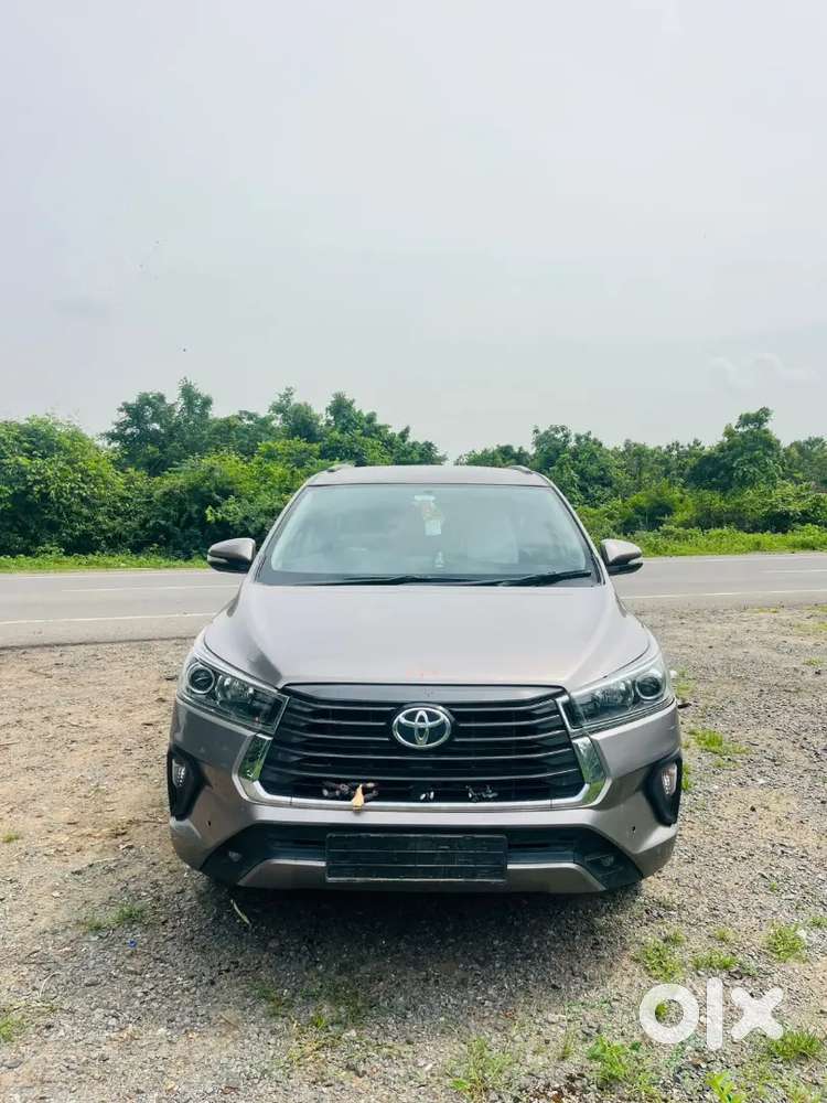 Toyota Innova Crysta 2017 Diesel Manual
