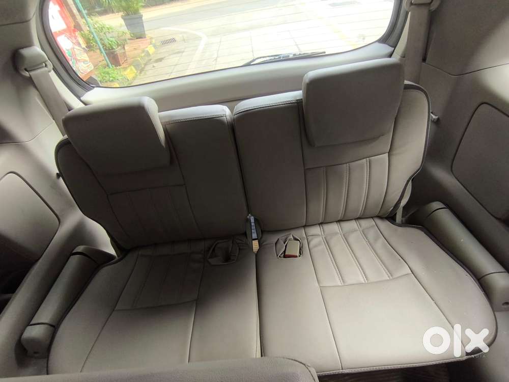 Toyota Innova 2.5 G (diesel) 8 Seater, 2009, Diesel