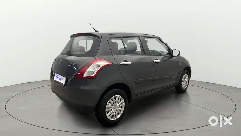 Maruti Suzuki Swift 1.2 Lxi (o), 2017, Petrol