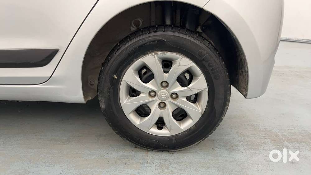 Hyundai Elite I20 [ ] 1.2 Sportz, 2015, Petrol