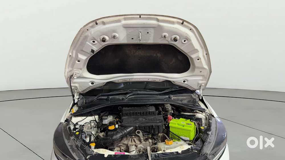 Tata Tiago 1.2 Revotron Xta, 2022, Petrol