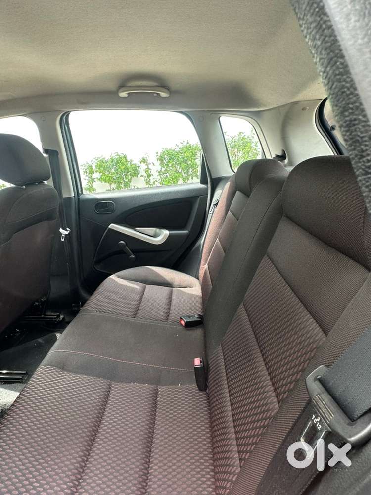 2011 Ford Figo Lxi