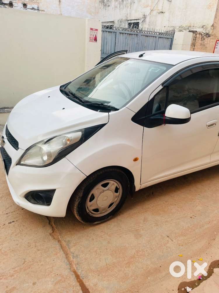 Chevrolet Beat Petrol 2016
