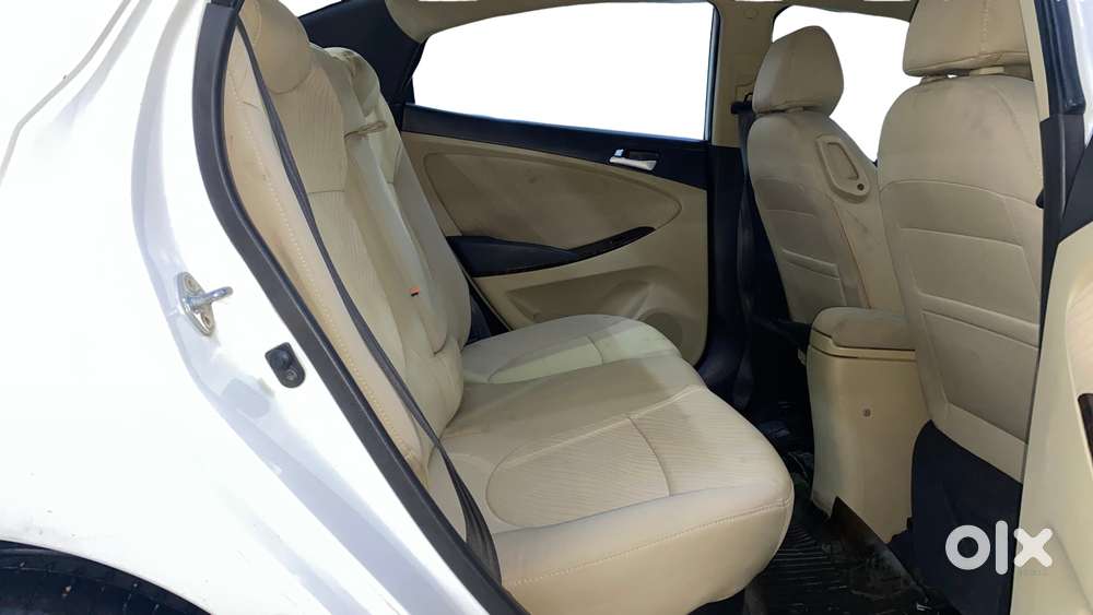 Hyundai Verna 1.6 Vtvt S Option, 2015, Petrol