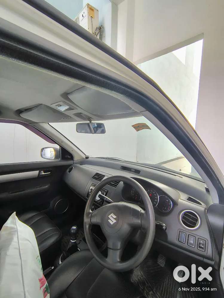 Maruti Suzuki Swift 2011 Petrol 85000 Km Driven