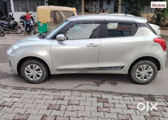 Maruti Suzuki Swift Vxi, 2021, Petrol
