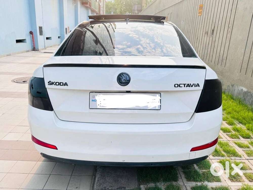 Skoda Octavia 2016 1.8 At Petrol 126000 Km Driven