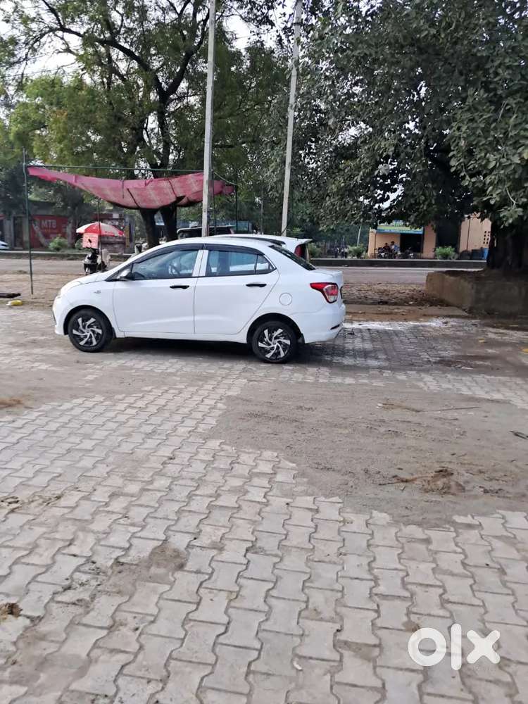 Hyundai Accent Hatchback 2016 Cng & Hybrids 80000 Km Driven