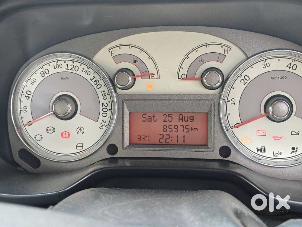 Fiat Linea 1.3 Emotion (o) Multijet, 2013, Diesel