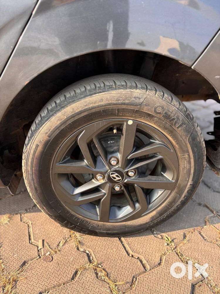 Hyundai Grand I10 Nios Sportz Dual Tone, 2020, Petrol