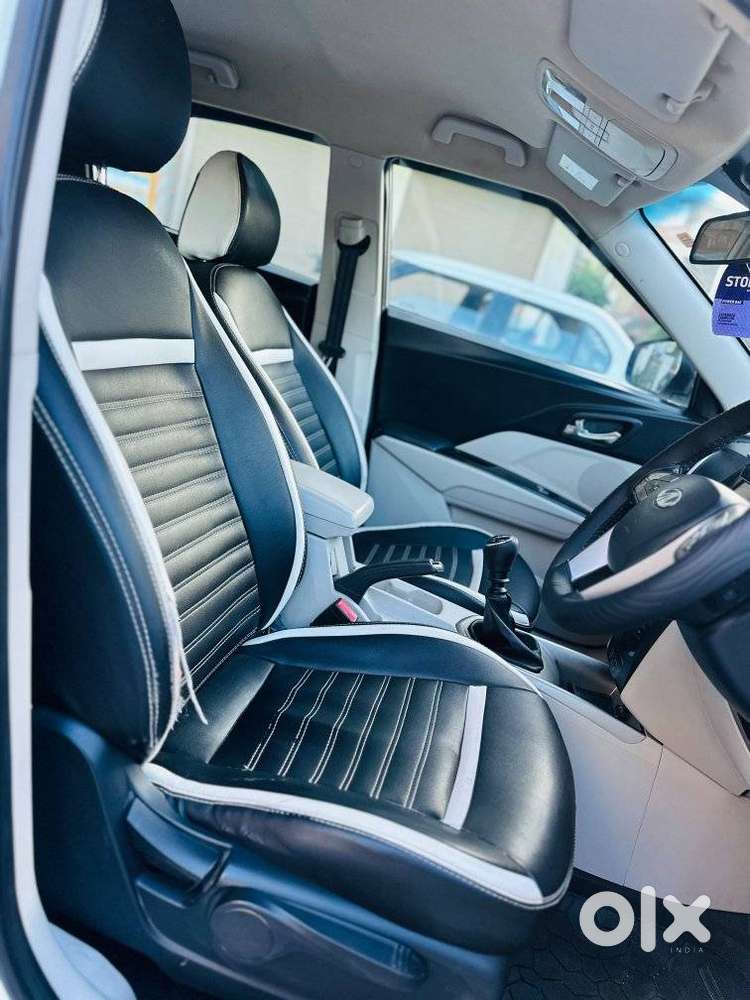 Mahindra Xuv300 W8 Diesel, 2020, Diesel