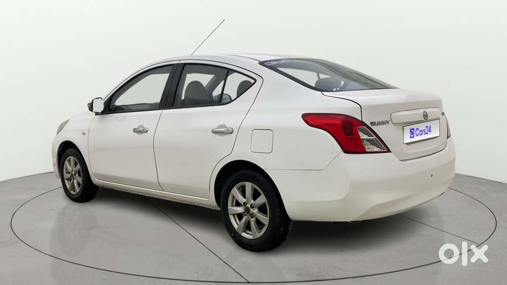 Nissan Sunny Xv, 2013, Petrol