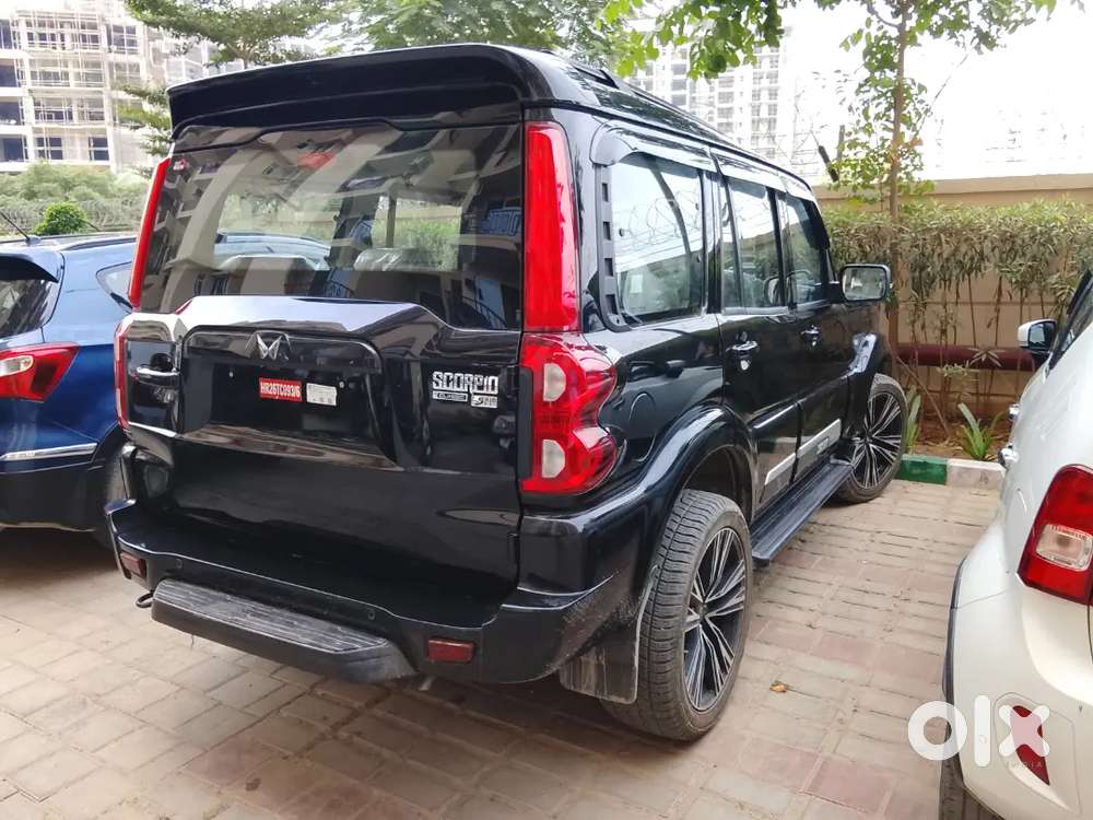 Mahindra Scorpio Classic 2025 Diesel 6000 Km Driven