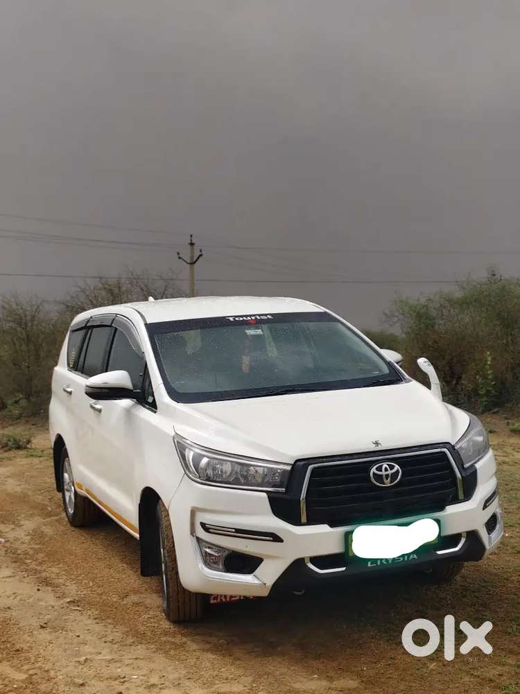 Toyota Innova Crysta 2018
