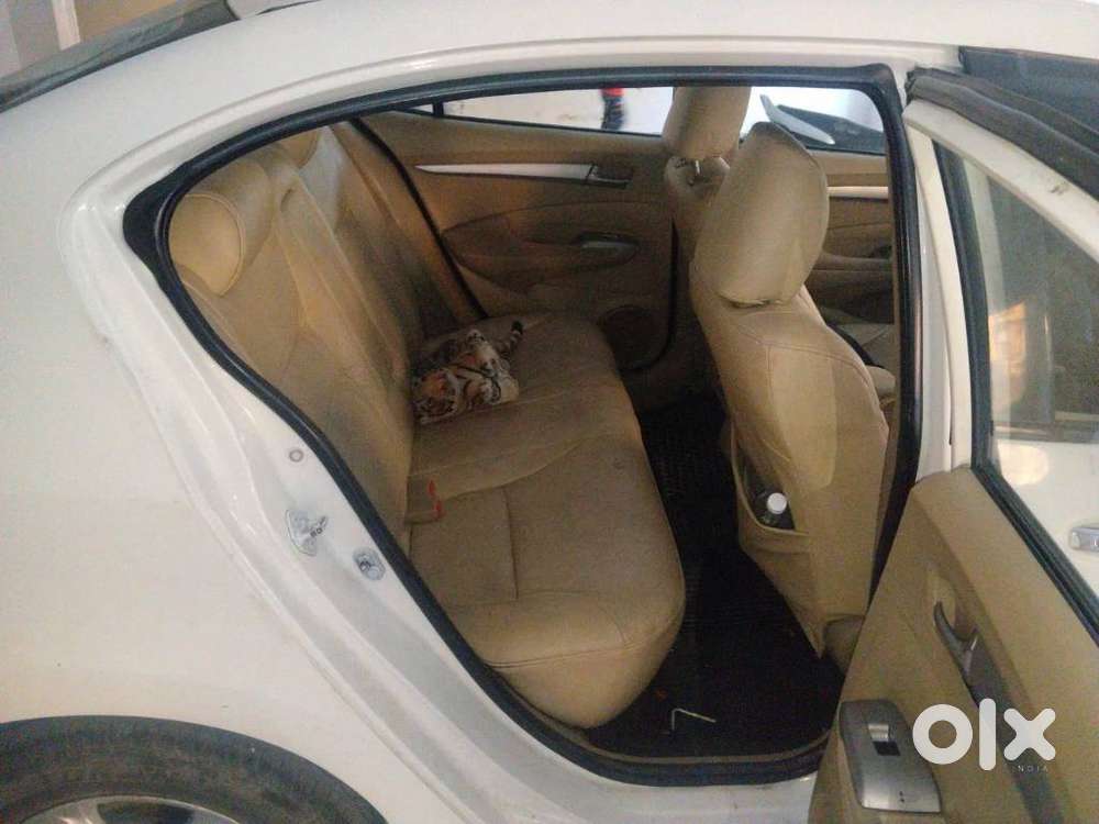 Honda City 2011-2013 V At Exclusive, 2011, Petrol