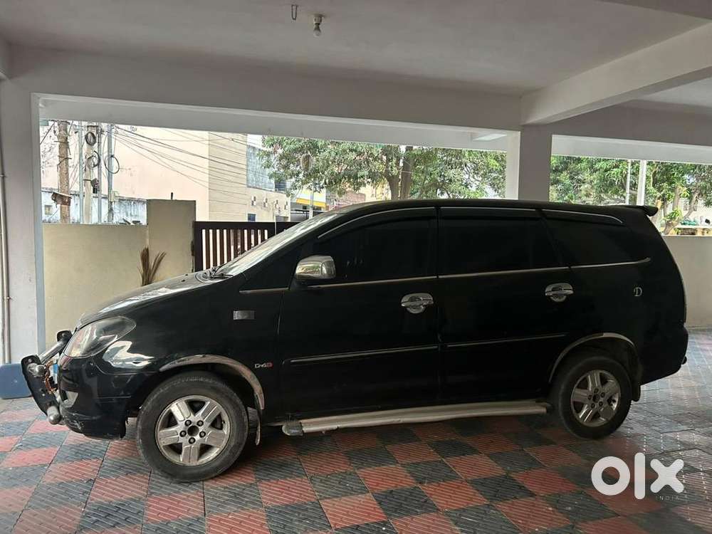 Toyota Innova 2008 Diesel 241980 Km Driven