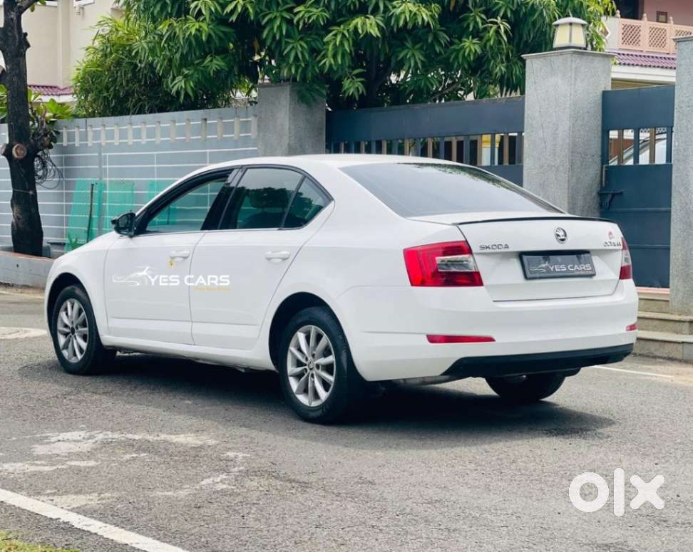 Skoda Octavia [ ] 1.8 Ambition Plus Tsi At, 2015, Petrol