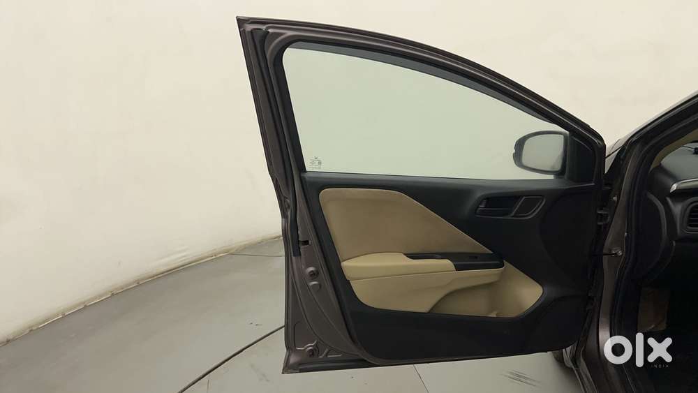 Honda City I-vtec Sv, 2015, Petrol