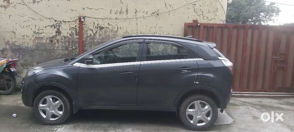 Tata Nexon Petrol 2018 Manual, 46000 Km Driven