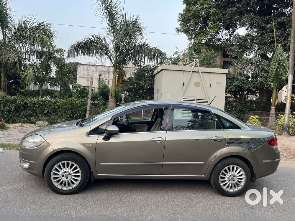 Fiat Linea 1.4 T-jet Plus Emotion, 2012, Petrol