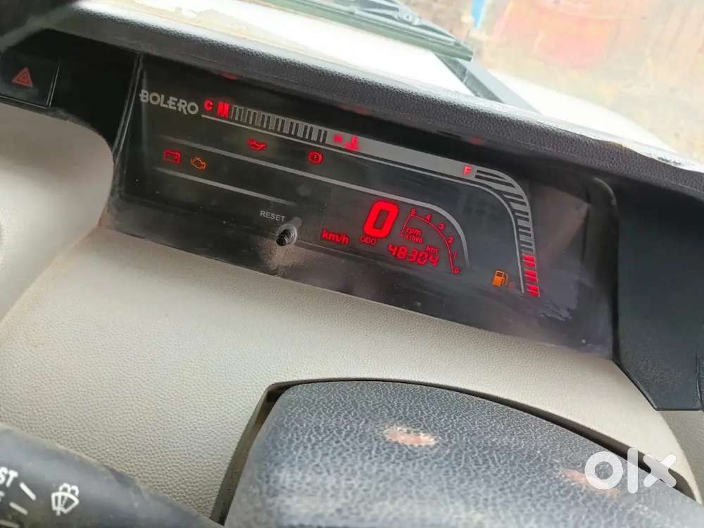 Bolero 1.5 Power Plus Sle Only 7 Lacs Rupees