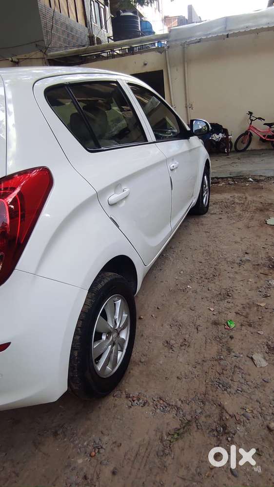 Hyundai I20 Diesel Sportz, 2014, Diesel
