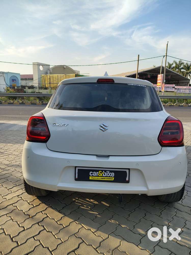 Maruti Suzuki Swift Vxi Optional, 2023, Petrol