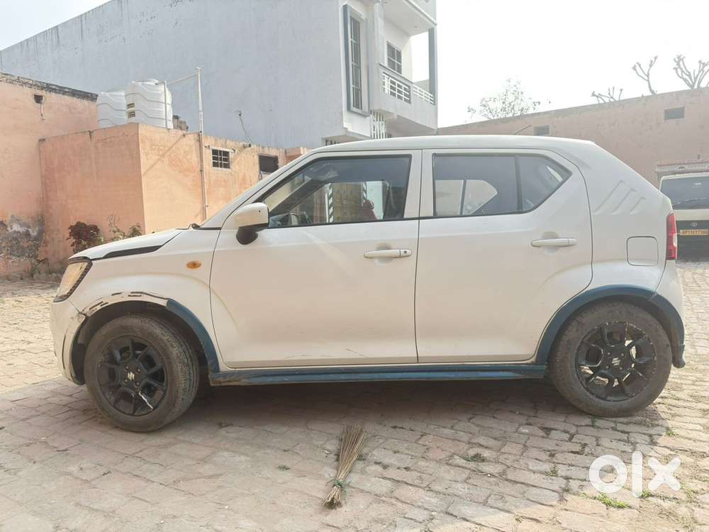 Maruti Suzuki Ignis 2018 Petrol 82000 Km Driven
