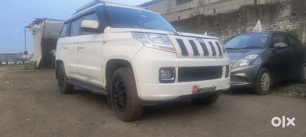 Mahindra Tuv 300 2017