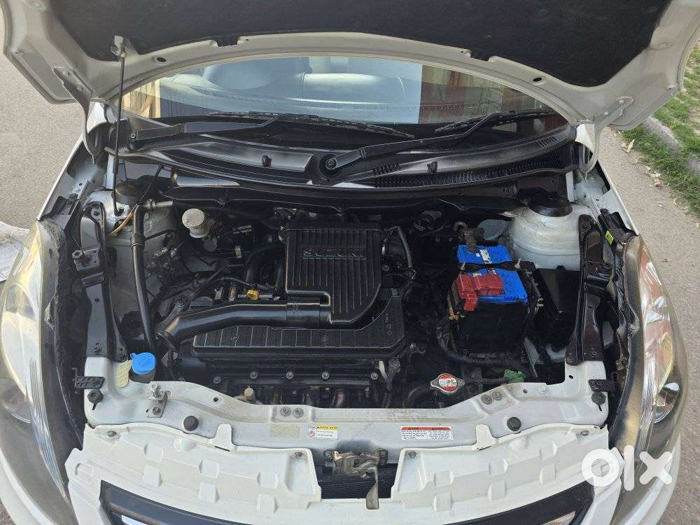Maruti Suzuki Dzire 1.2 Vxi, 2017, Petrol
