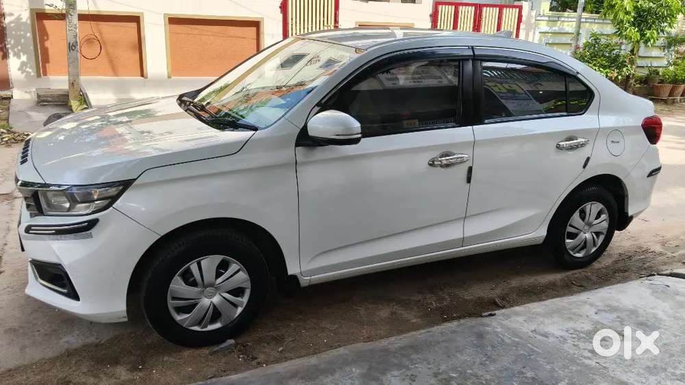 Honda Amaze 2022 Petrol Well Maintained