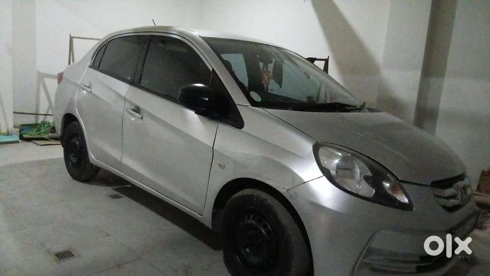 Honda Amaze Petrol 2015