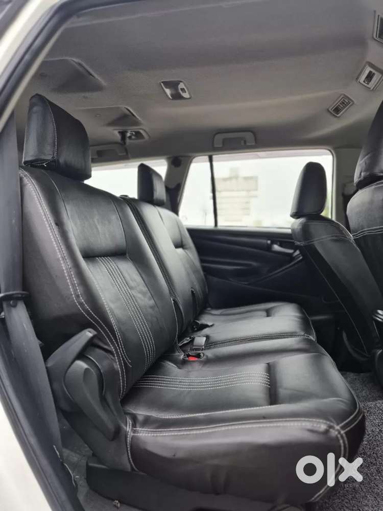 Toyota Innova Crysta G 8 Str, 2016, Diesel