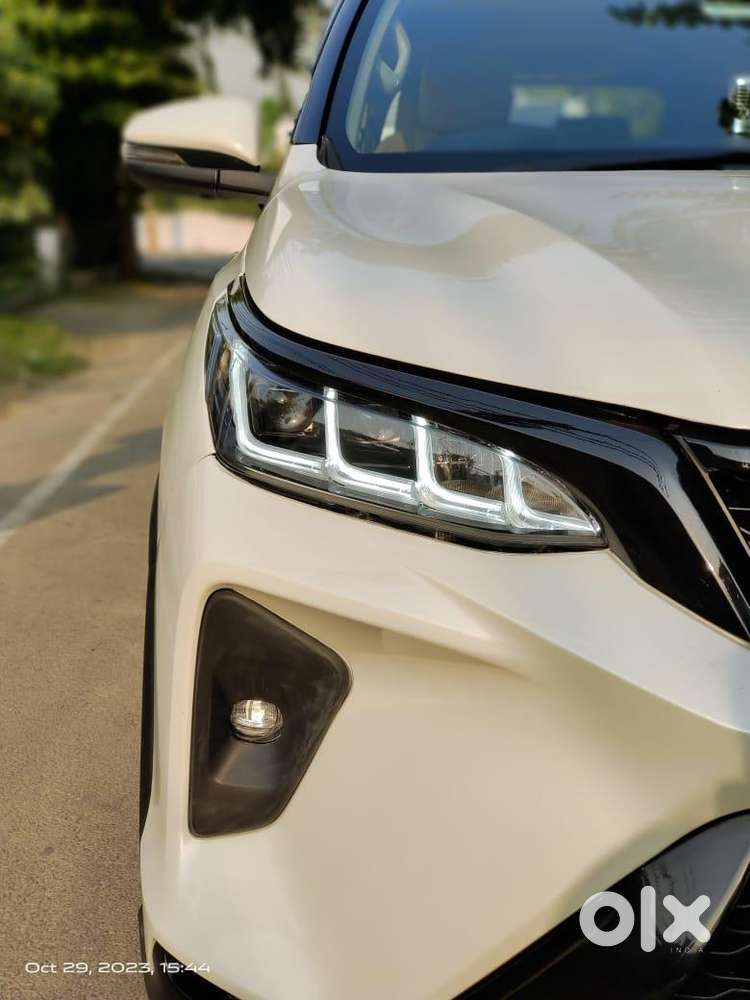 Toyota Fortuner Legender 2019