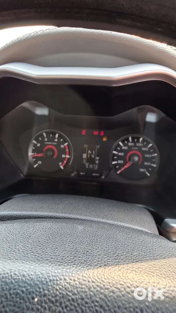 Mahindra Kuv100 K8 2016  Superb Condition  Best Price Deal