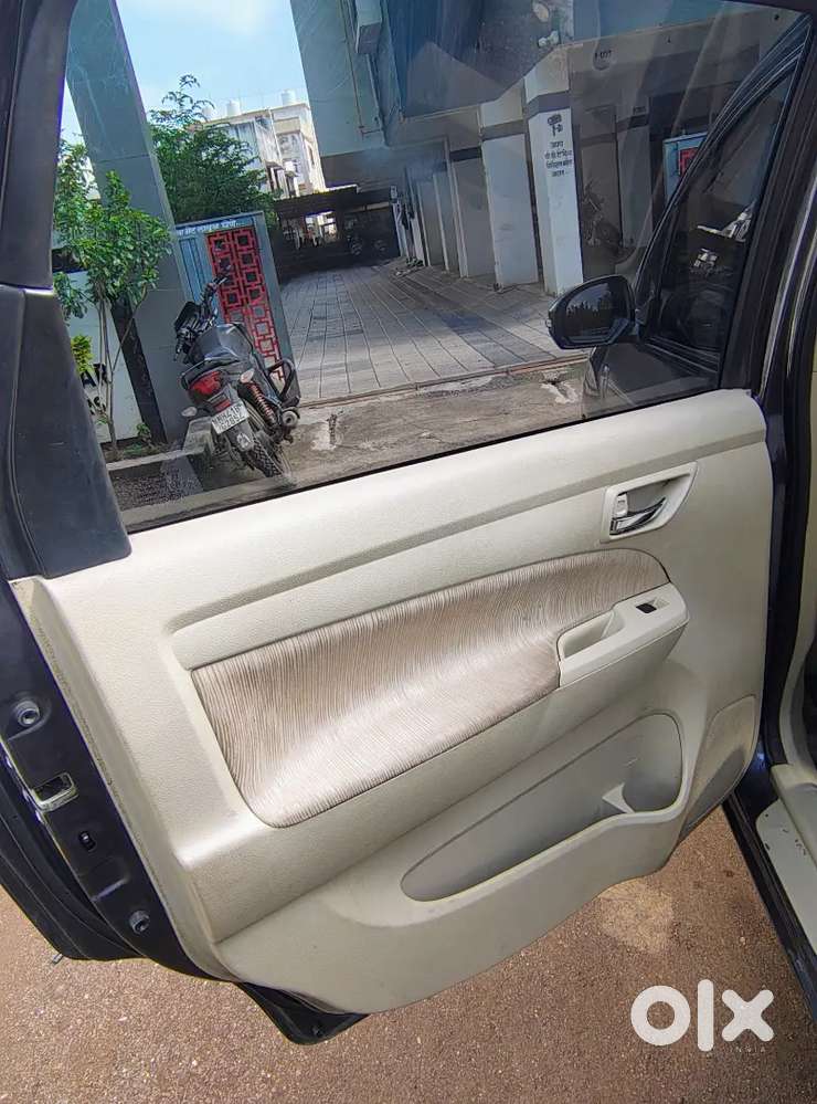 Petrol +cng Outfitted Ertiga Vxi2013