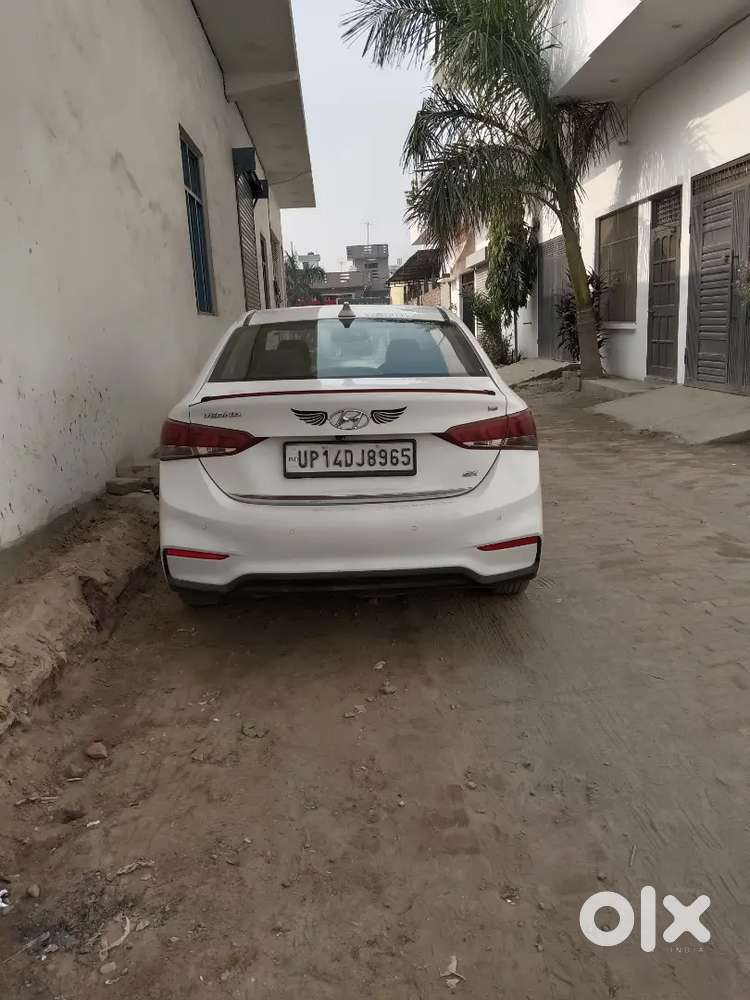 Hyundai Verna 2017 Petrol Well Maintained