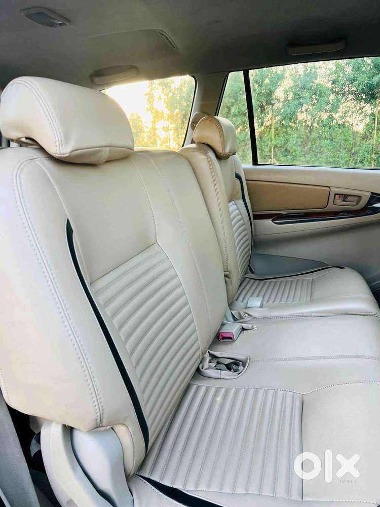 Toyota Innova 2.5 G (diesel) 8 Seater, 2008, Diesel