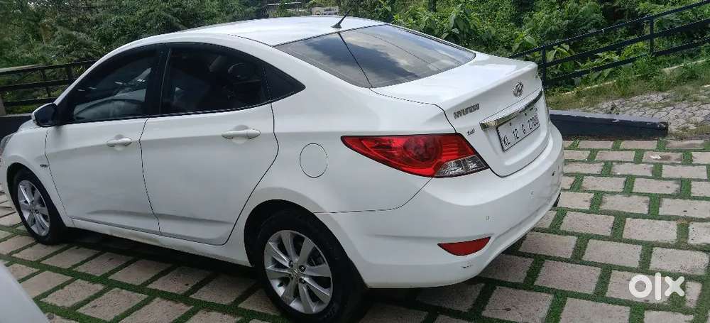 Hyundai Verna Sx Crdi 2012