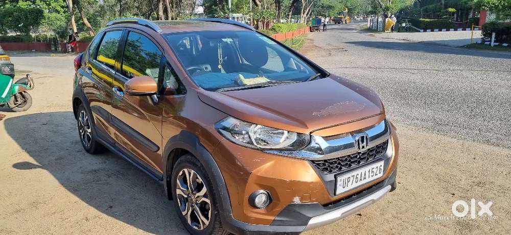 Good Maintained Car , With Touch Screen And Sunroof