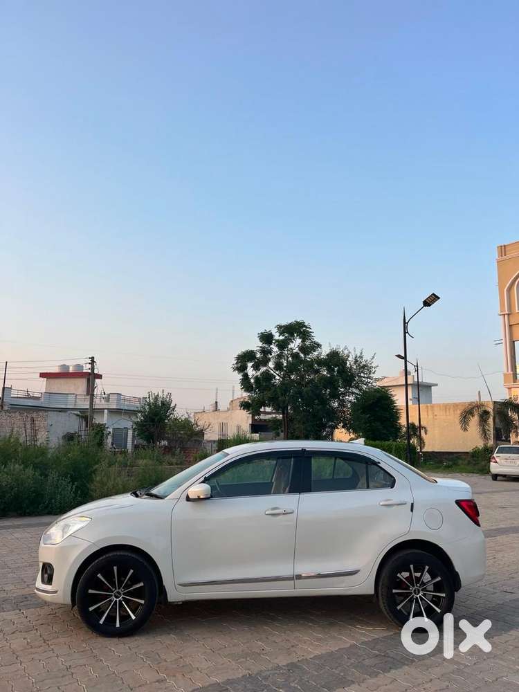 Maruti Suzuki Swift Dzire 1.3 Zxi, 2017, Petrol