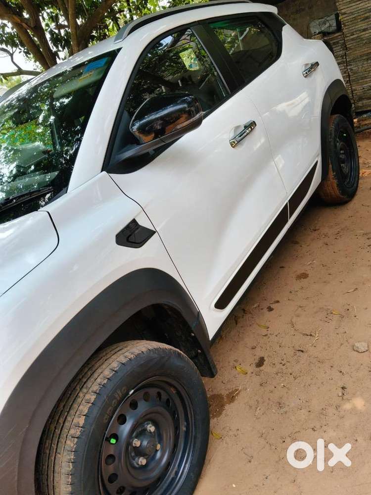 Renault Kiger 2023 Petrol 26000 Km Driven