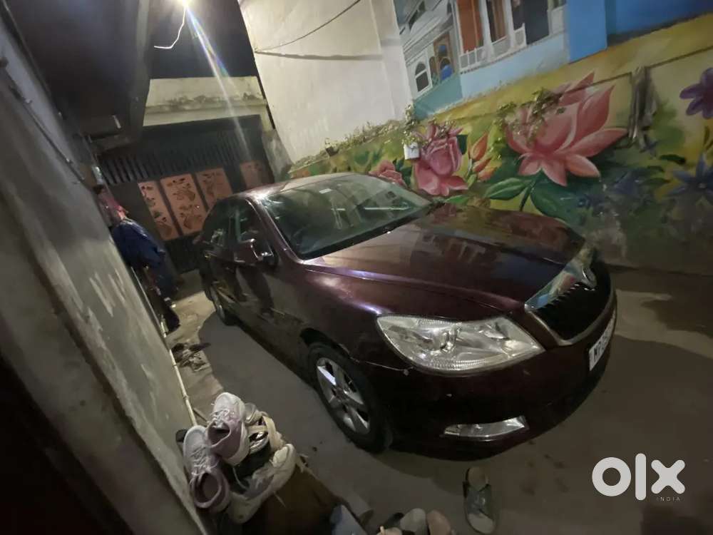 Skoda Laura 2012 Diesel 185000 Km Driven