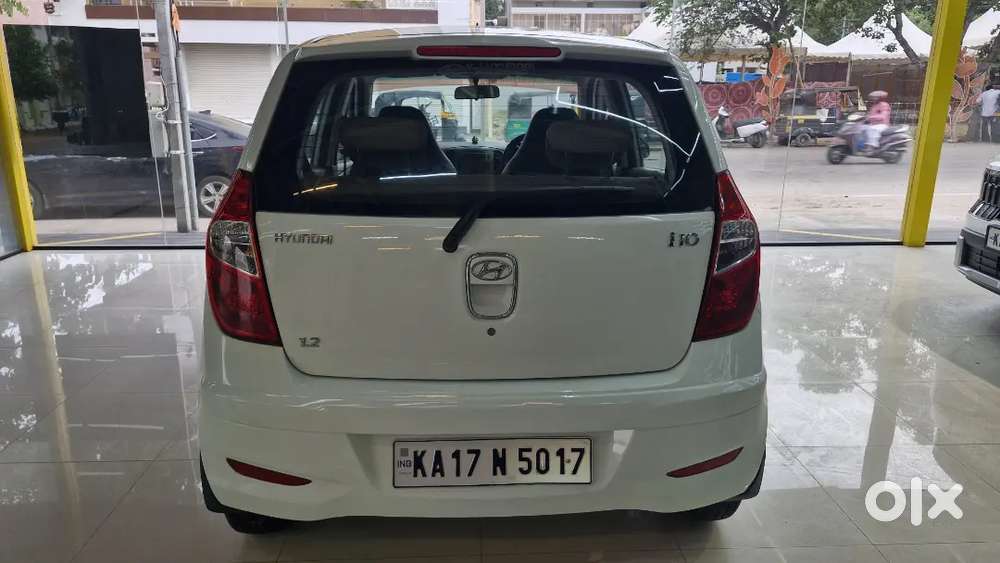 Hyundai I10 Sportz Petrol 2011
