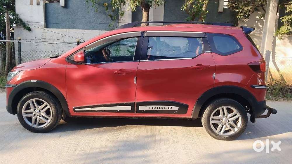 Renault Triber Rxz, 2020, Petrol