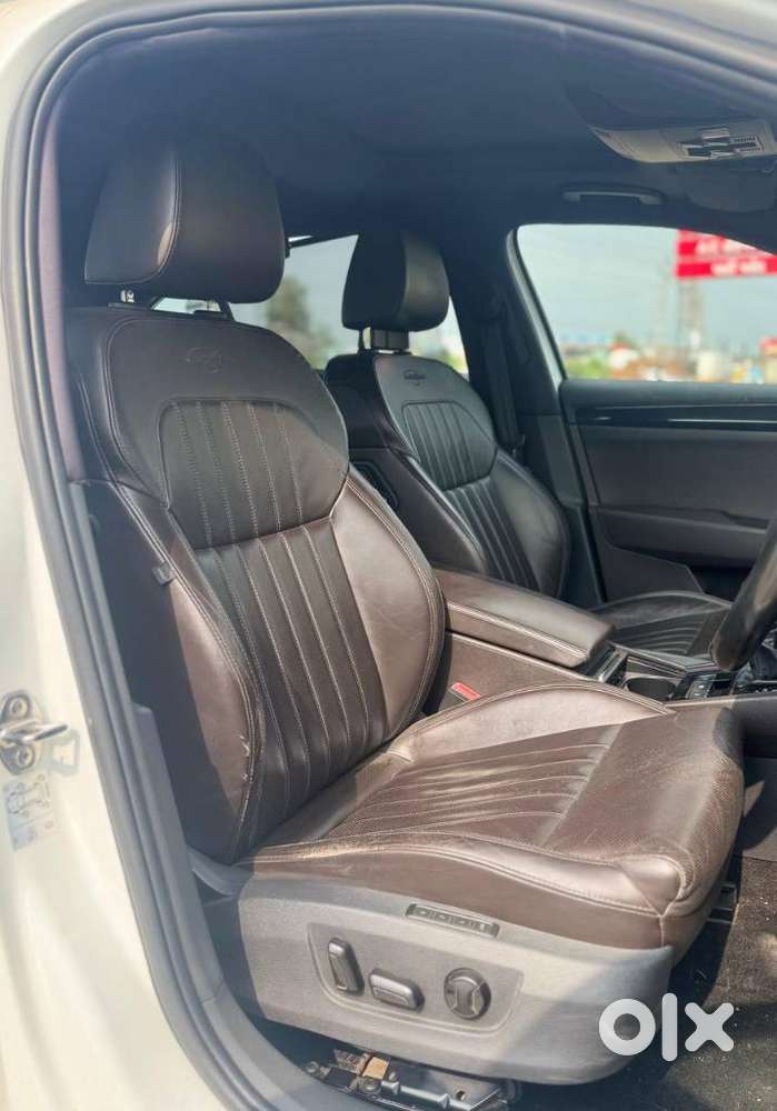 Skoda Superb L&k 2.0 Tdi At, 2020, Petrol